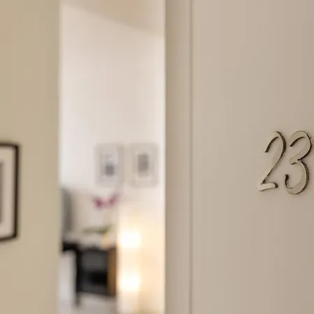 Casa Giuliani בית הארחה 4*